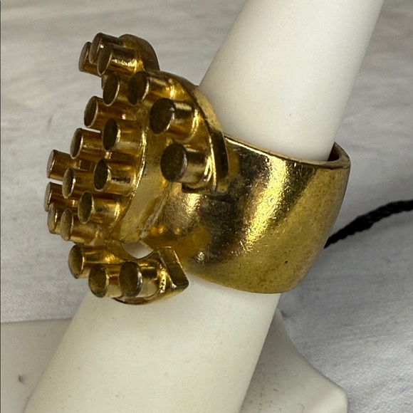 Chanel 02A Goldtone CC Logo Ring, Size 6.5 - Picture 3 of 6